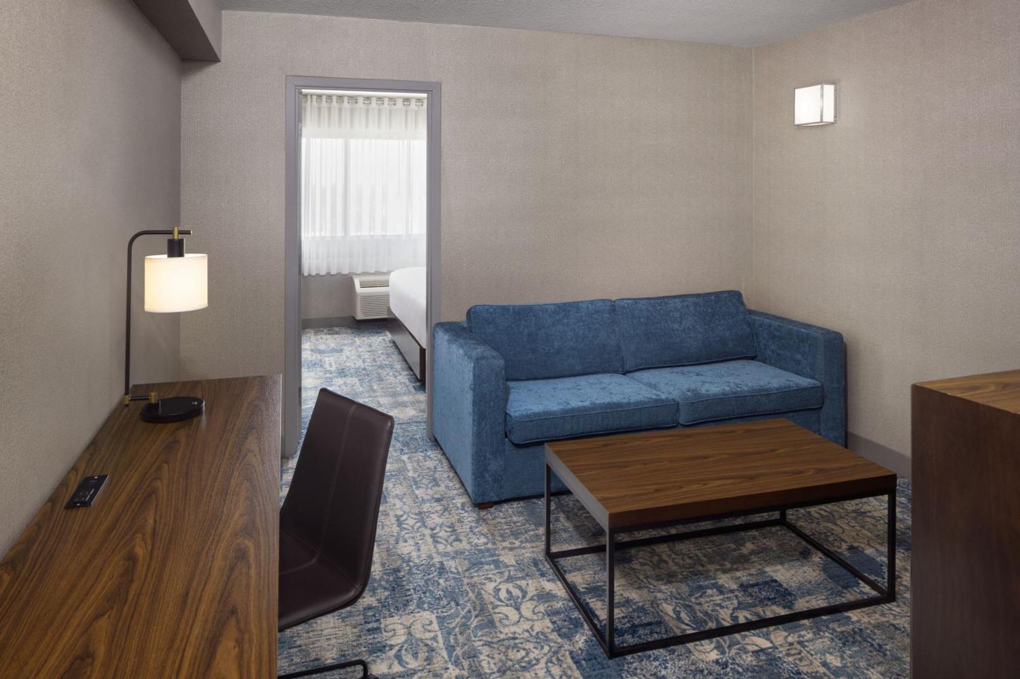 Four Points By Sheraton Edmonton South Eksteriør billede