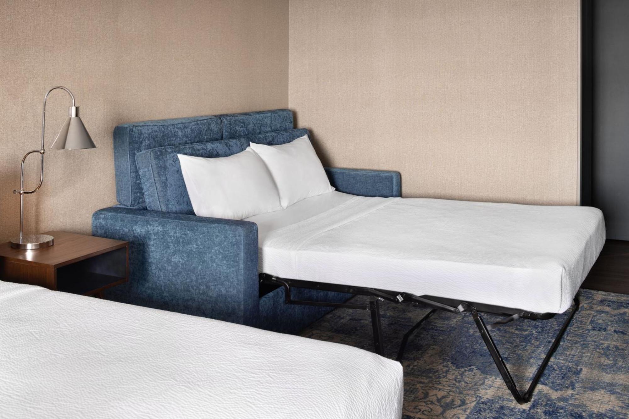 Four Points By Sheraton Edmonton South Eksteriør billede